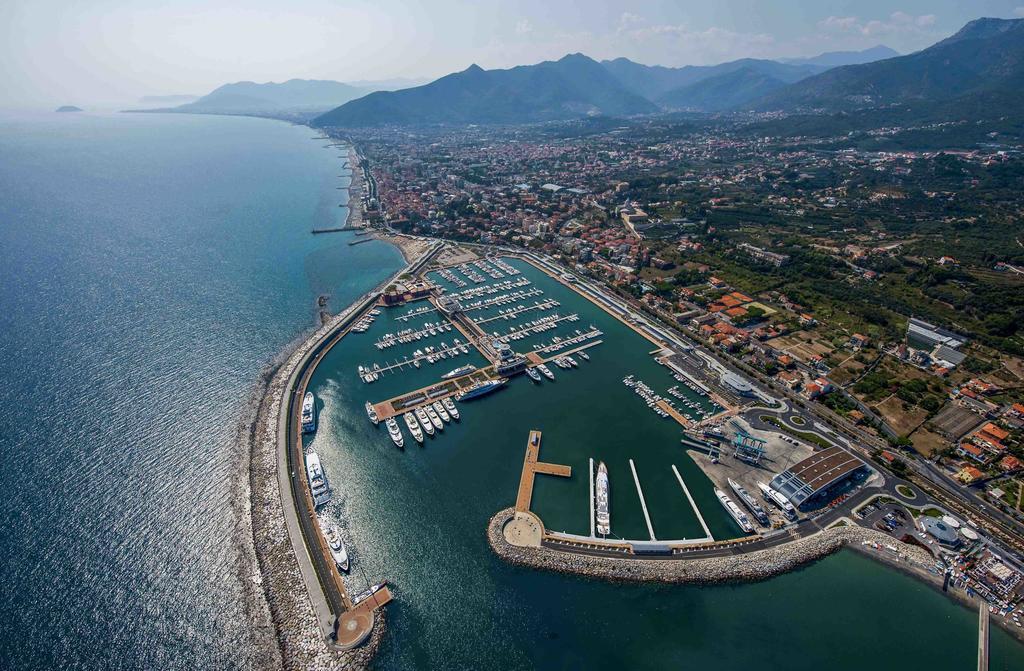 Casa Vacanza Shanaia Pietra Ligure Esterno foto
