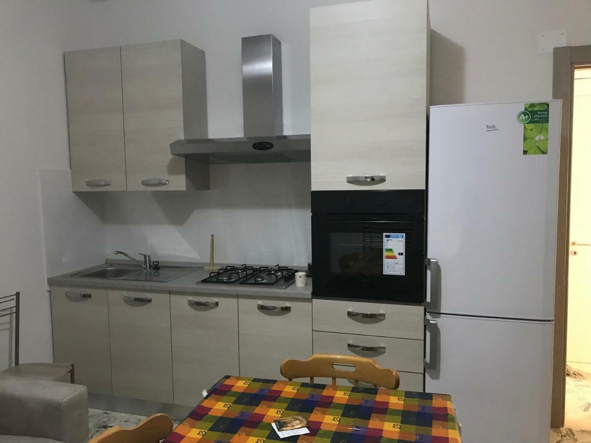 Casa Vacanza Shanaia Pietra Ligure Esterno foto