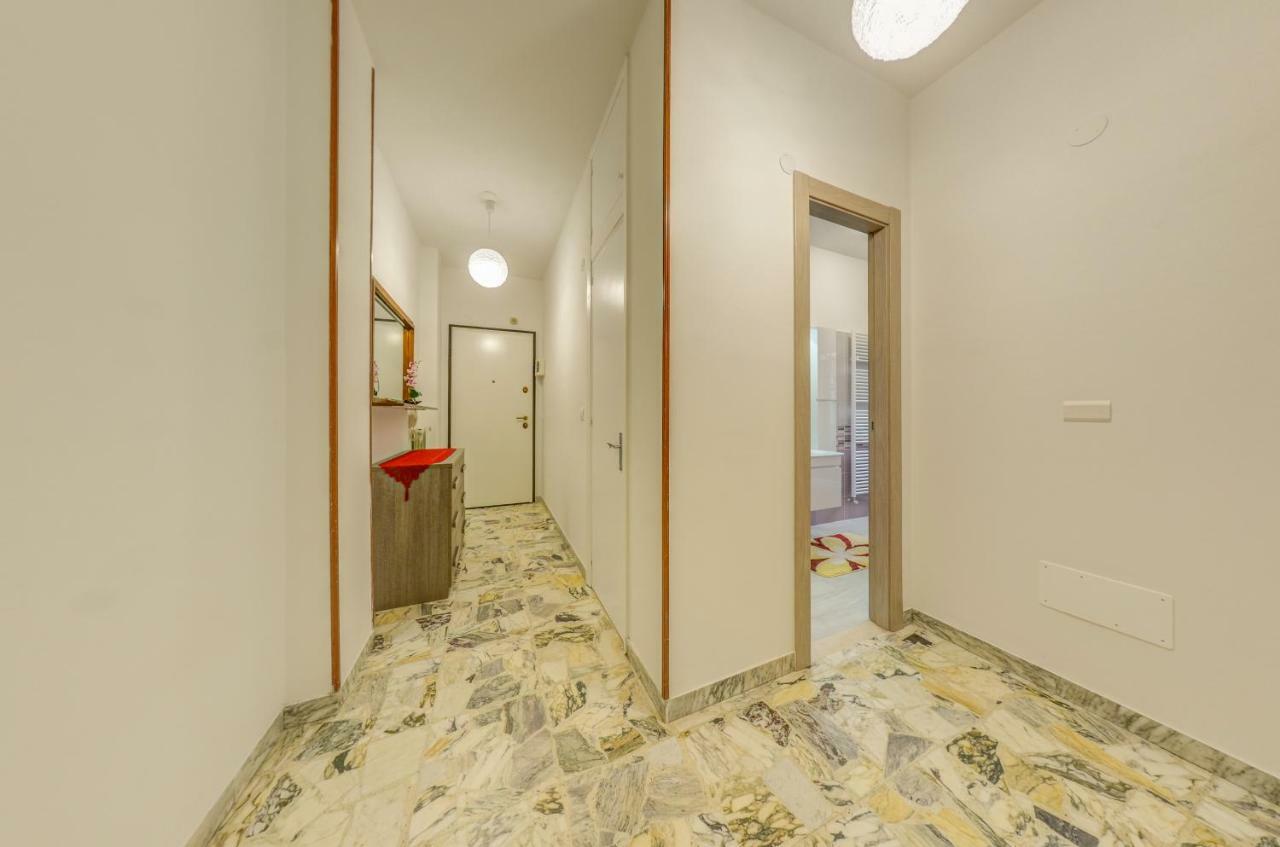 Casa Vacanza Shanaia Pietra Ligure Esterno foto