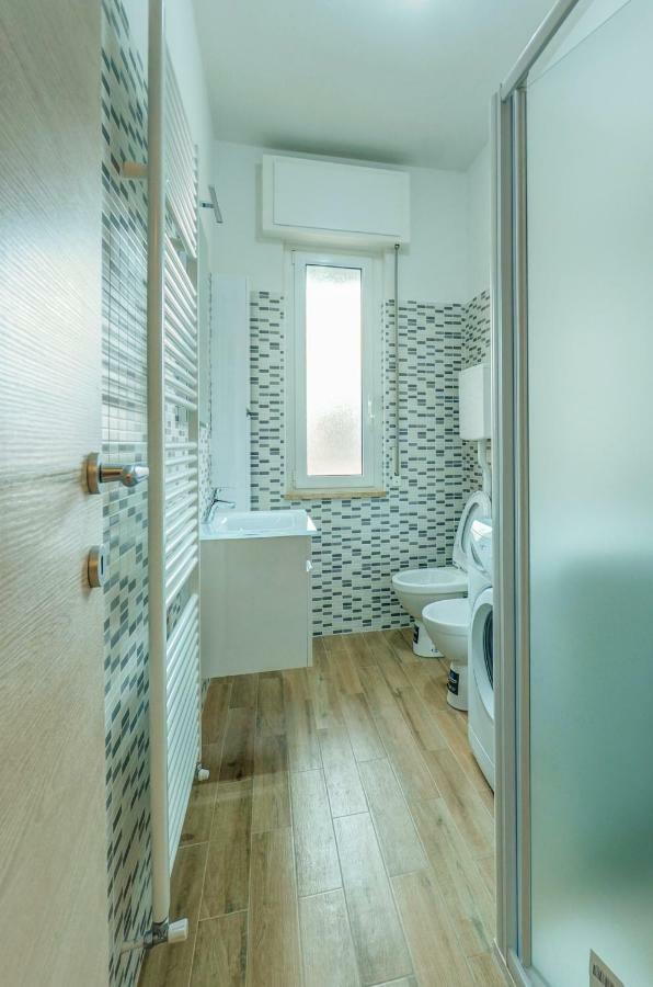 Casa Vacanza Shanaia Pietra Ligure Esterno foto