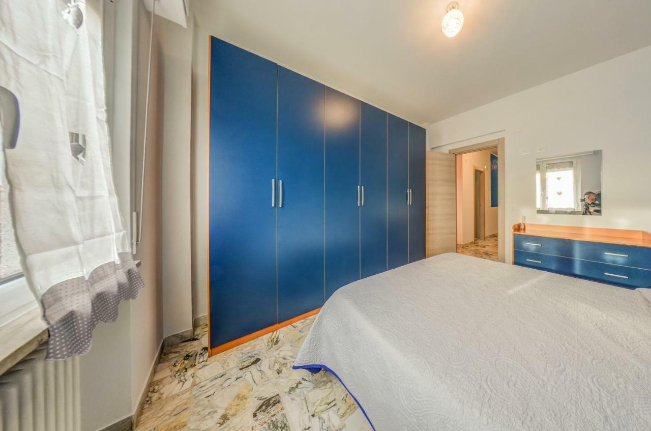 Casa Vacanza Shanaia Pietra Ligure Esterno foto